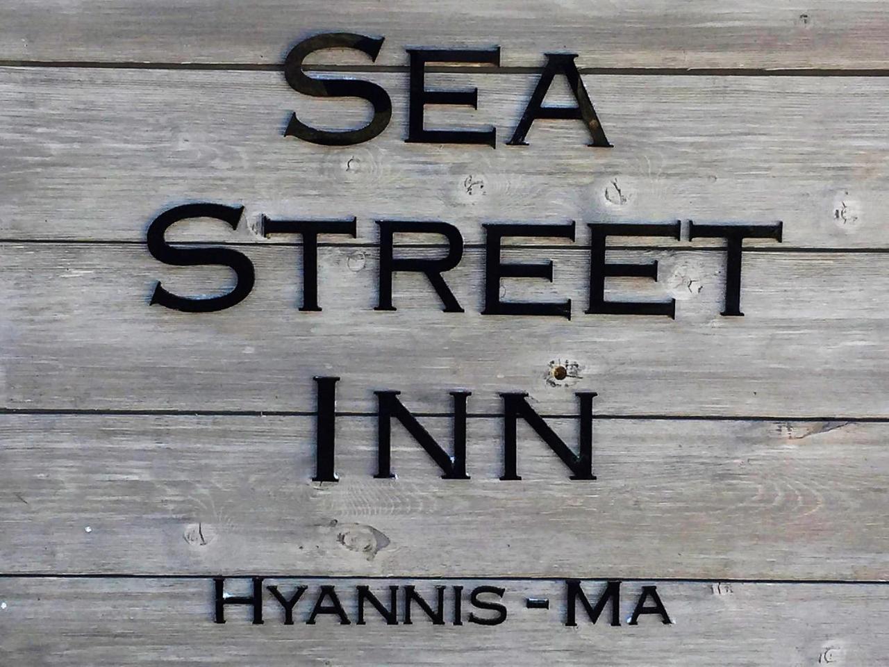 Sea Street Inn Hyannis Port Exterior photo